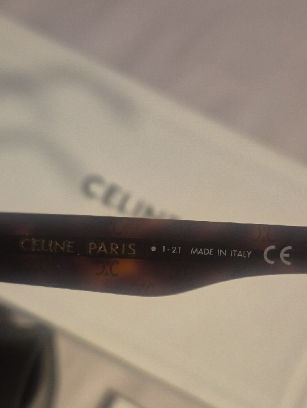 Celine Brown Tortoiseshell Cat-Eye Sunglasses with Case Authentic. - Picture 5 of 9